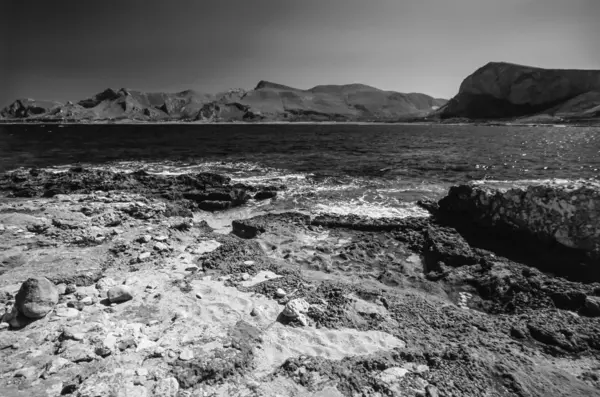 シチリアの岩の多い海岸線 — ストック写真