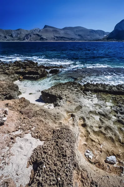 View of the sicilian rocky coastline — Stock Photo, Image