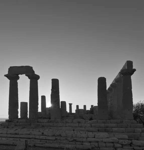 Temple Juno au coucher du soleil — Photo