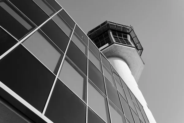 Torre de controle de voo — Fotografia de Stock