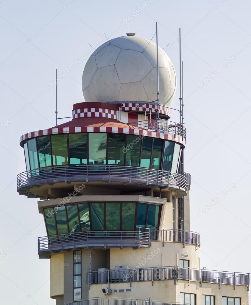 Flight control tower
