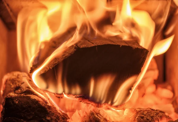 Firewood burning — Stock Photo, Image