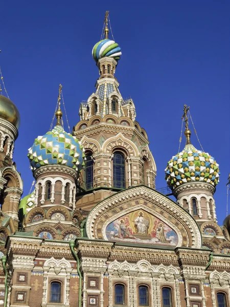 Russische kerk gevel in Moskou — Stockfoto