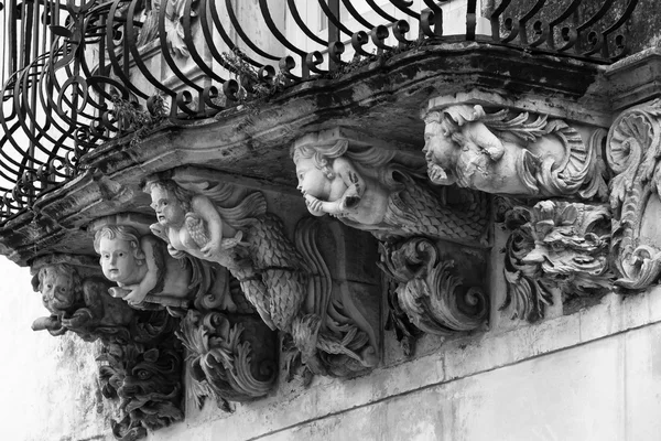 Palacetes em Ragusa, Italia — Fotografia de Stock