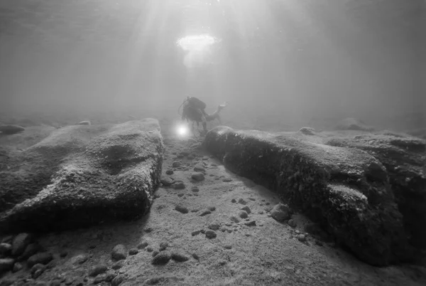 Ruínas portuárias romanas submersas — Fotografia de Stock