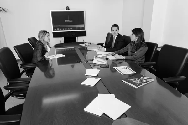 Reunión de negocios en la oficina —  Fotos de Stock