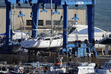 Marinada yenilenmiş Lüks Yatlar