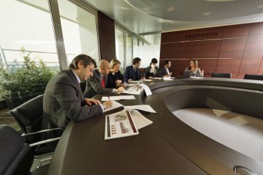 Şirket iş toplantısı.