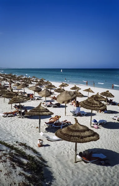 Вид на пляж в Тунісі — стокове фото