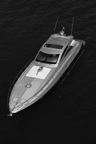 Aerial view of luxury yacht — Stock Photo, Image