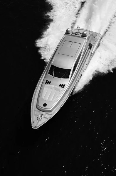 Vista aerea di yacht di lusso — Foto Stock