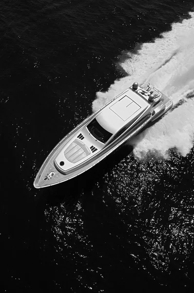 Aerial view of luxury yacht — Stock Photo, Image