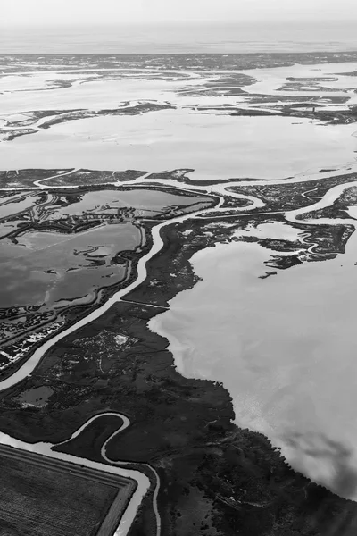 Vista aérea de la laguna veneciana con sus canales — Foto de Stock