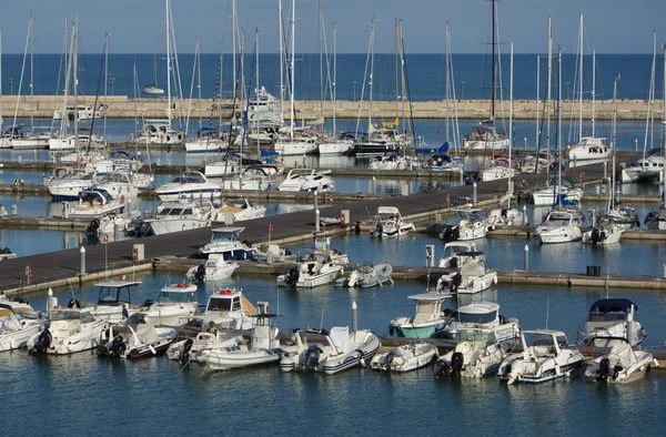 Lüks Yat Marina — Stok fotoğraf