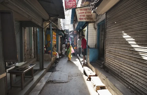 Povo indiano no mercado de Uttar Pradesh — Fotografia de Stock