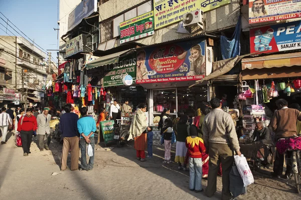 Povo indiano no mercado de Uttar Pradesh — Fotografia de Stock