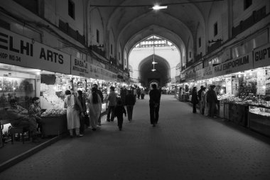 Hindistan'da kırmızı Forth, semt pazarı