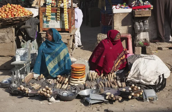 Straat verkopers op de markt van Uttar Pradesh — Stockfoto