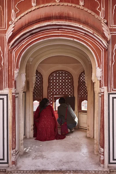 People at the Four Winds Palace in India — Stock Photo, Image