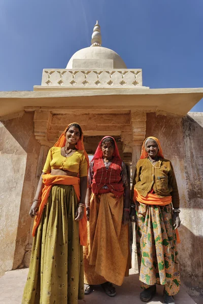 Indian women at the Amber Palace — Stock Photo, Image