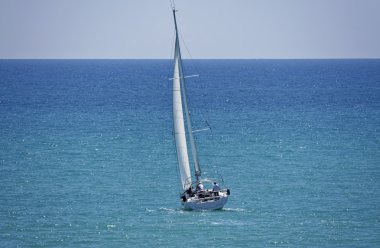 Yelkenli Sicilya kanal