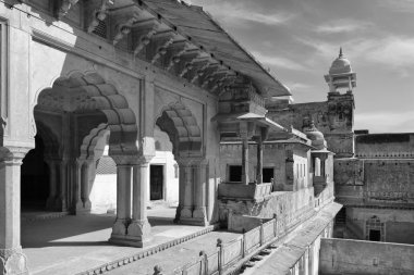 Amber Sarayı bahçe içinde Hindistan