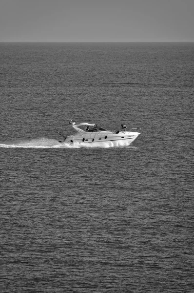 豪华游艇在地中海 — 图库照片