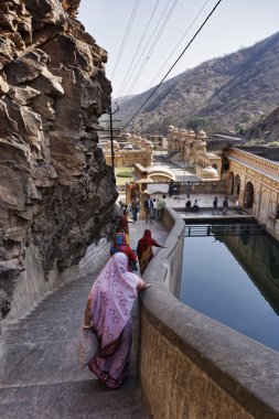 insanlara Galta Hindu tapınakları