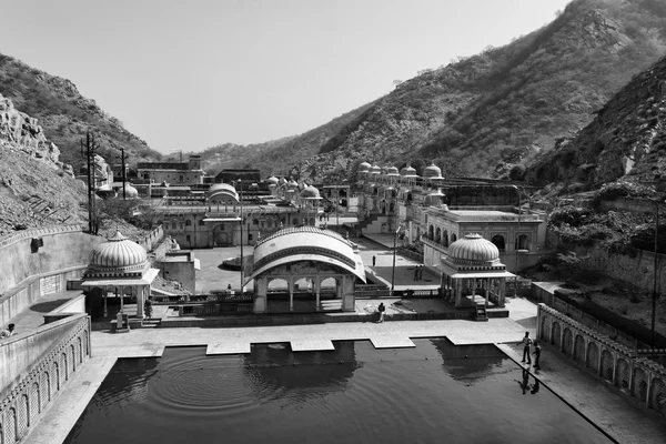 People at Galta Hindu Temples — Stock Photo, Image