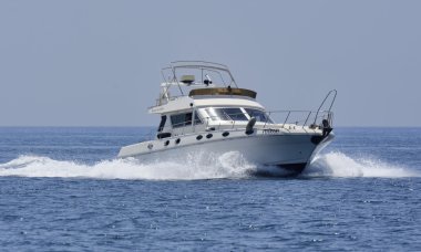 Akdeniz'de lüks yat