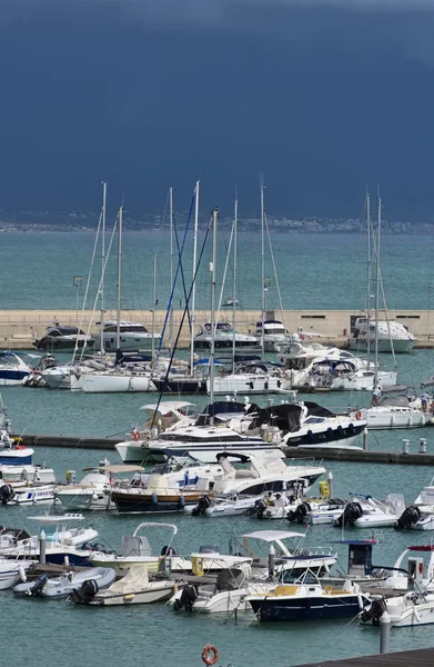 Akdeniz, Marina di Ragusa, İtalya — Stok fotoğraf