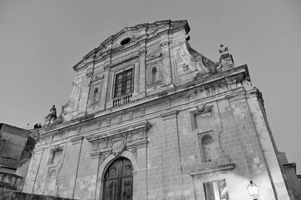 Facciata della Chiesa Neoclassica di S. Maria La Nova — Foto Stock