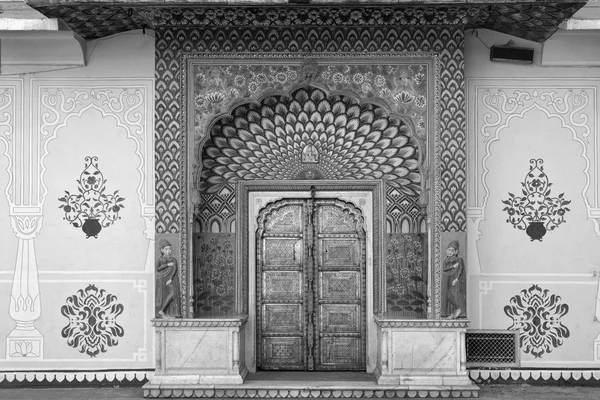Jaipur şehrinde şehir palace — Stok fotoğraf