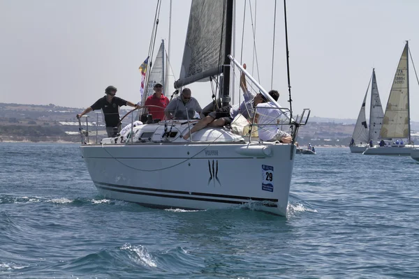 Segelbootrennen im Mittelmeer — Stockfoto