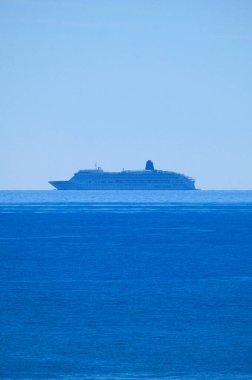 İtalya, Sicilya, Akdeniz, Sicilya Kanalı; 9 Ekim 2025, Sicilya Kanalı 'nda yolcu gemisi