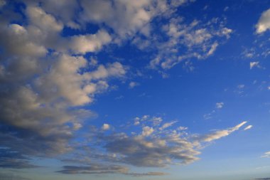 İtalya, Sicilya, gökyüzündeki bulutlar