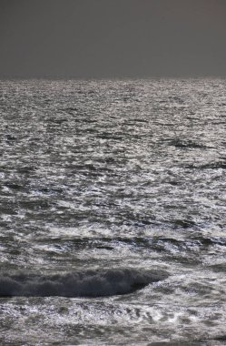 İtalya, Sicilya Kanalı, kışın sert Akdeniz