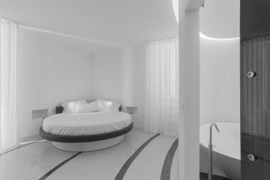 İtalya, Sicilya, Donnalucata (Ragusa Eyaleti); 11 Eylül 2014, Hotel 'in yatak odası - EDITORIAL