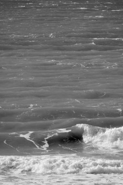 İtalya, Sicilya Kanalı, kışın sert Akdeniz