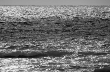 İtalya, Sicilya Kanalı, kışın sert Akdeniz