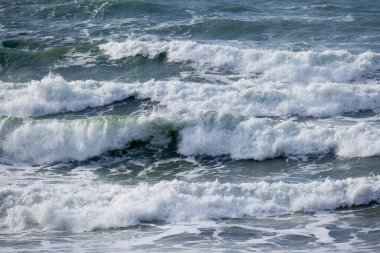 İtalya, Sicilya Kanalı, kışın sert Akdeniz
