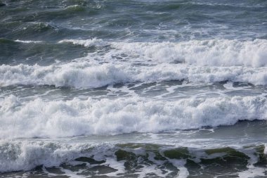 İtalya, Sicilya Kanalı, kışın sert Akdeniz