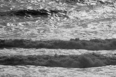İtalya, Sicilya Kanalı, kışın sert Akdeniz