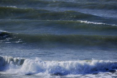 İtalya, Sicilya Kanalı, kışın sert Akdeniz