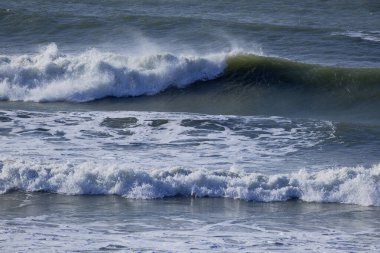 İtalya, Sicilya Kanalı, kışın sert Akdeniz