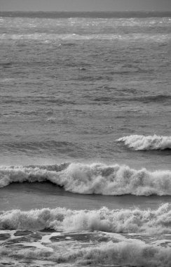 İtalya, Sicilya Kanalı, kışın sert Akdeniz