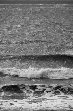 İtalya, Sicilya Kanalı, kışın sert Akdeniz