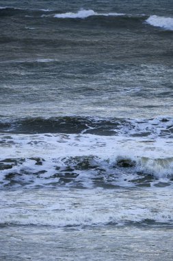 İtalya, Sicilya Kanalı, kışın sert Akdeniz