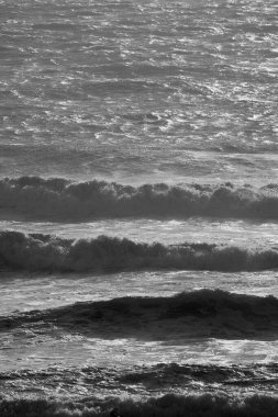 İtalya, Sicilya Kanalı, kışın sert Akdeniz