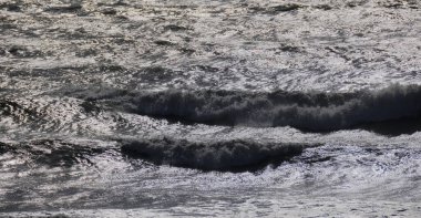 İtalya, Sicilya, Akdeniz, Sicilya Kanalı 'nda kışın bulutlar